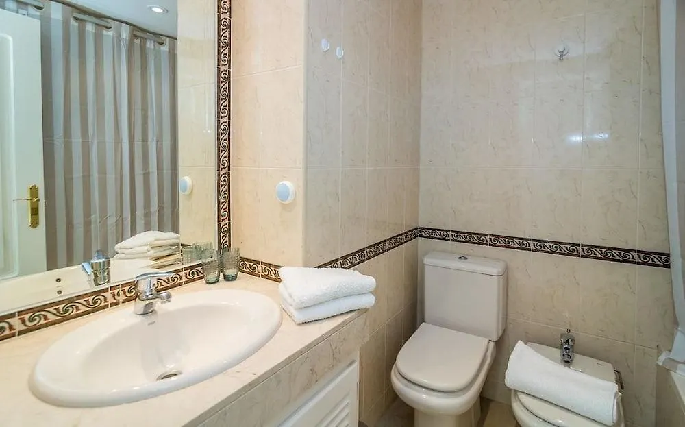 Apartment Senorio Giralda-Sag Roomservice Marbella