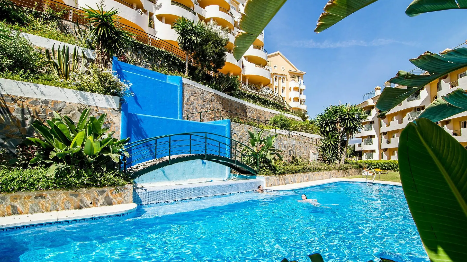 Apartment Senorio Giralda-Sag Roomservice contacts